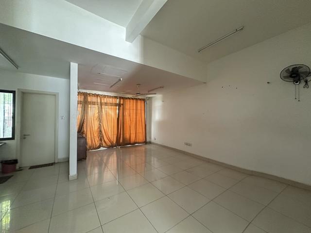 Super Below Market Lake Club Park Home Rawang