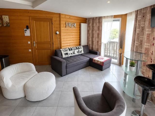 SUPER BESSE – Magnifique appartement T4 PMR avec balcon
