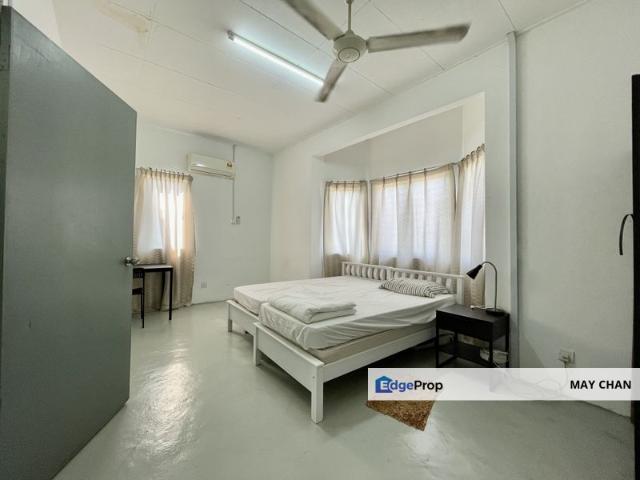 Super Big Corner House For Sale Lestari Perdana @ Seri Kembangan