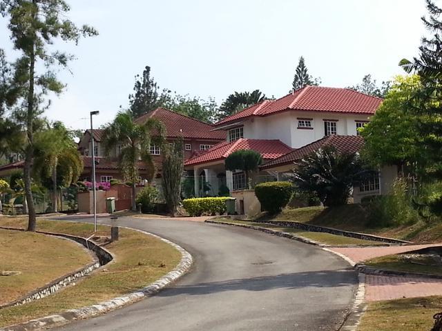 Super Big Land College Heights Garden Resort 1 sty Bungalow For Sale