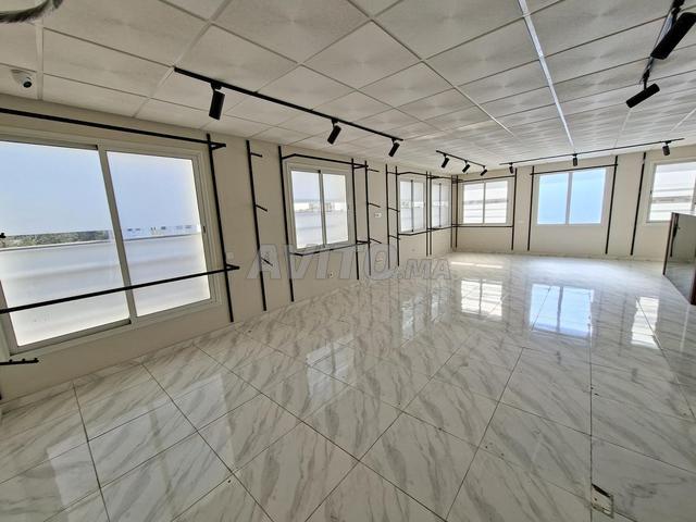Super Bureau 80 m2 Bd Oum Rabii