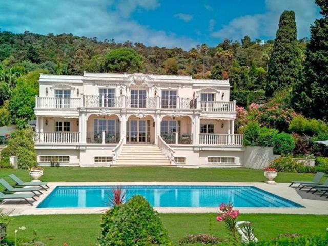 Super Cannes PRESTIGIEUSE PROPRIÉTÉ AVEC VUE MER