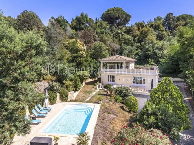 Super Cannes / Vallauris Maison familiale cosy et intime 144m² Vallauris