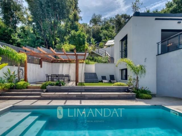 Super Cannes Villa contemporaine 100 m2 Vue dégagée Piscine