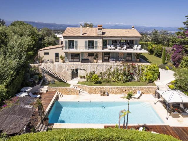Super Cannes Villa provençale avec vue mer panoramique 320m² Cannes
