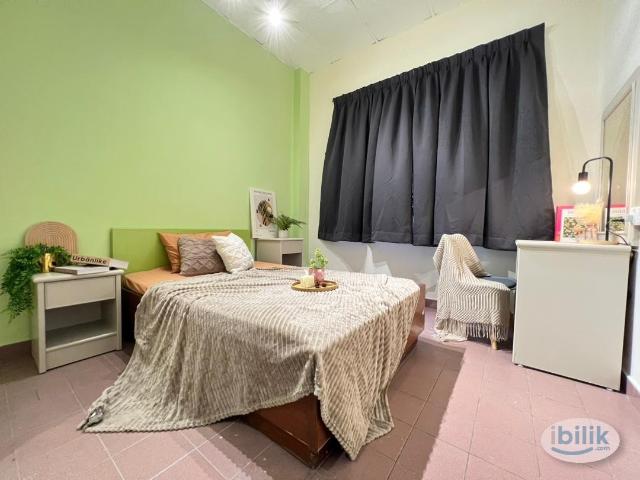 [SUPER COMFORTABLE ROOM] [NO DEPOSIT] Master Room at Chow Kit, KL City Centre