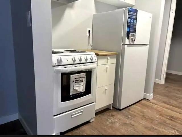 Super convenient 1 bedroom near everything