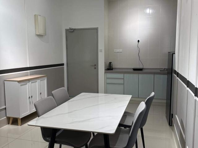 Super Cozy Room at Razak City for Only RM800!