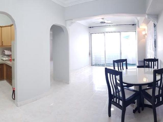Super clean partly furnish Sri Gembira Apartment for sale