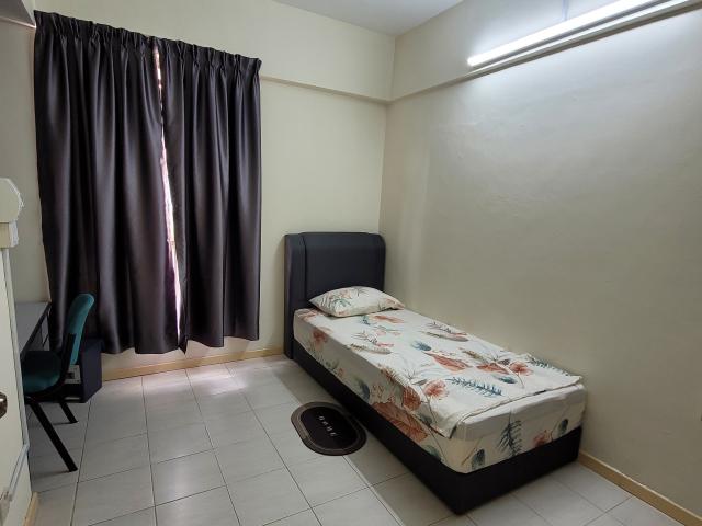 Super Clean Single Room, F/F, All inclusive, Sunway Velocity, Visio, Signature office, near MRT