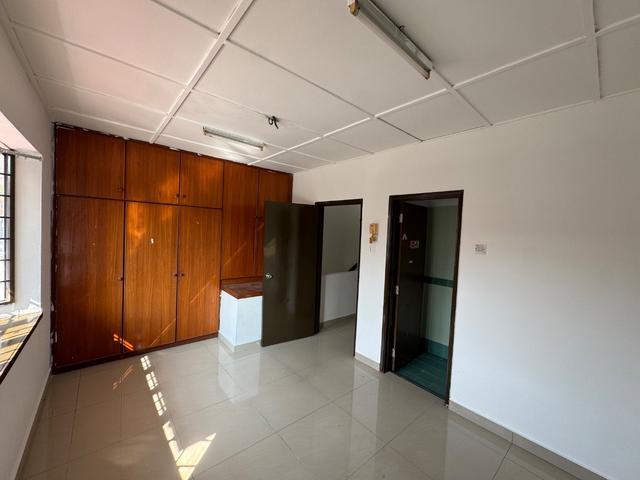 SUPER DEAL FREEHOLD Double Storey Terrace House FOR SALE Sri S