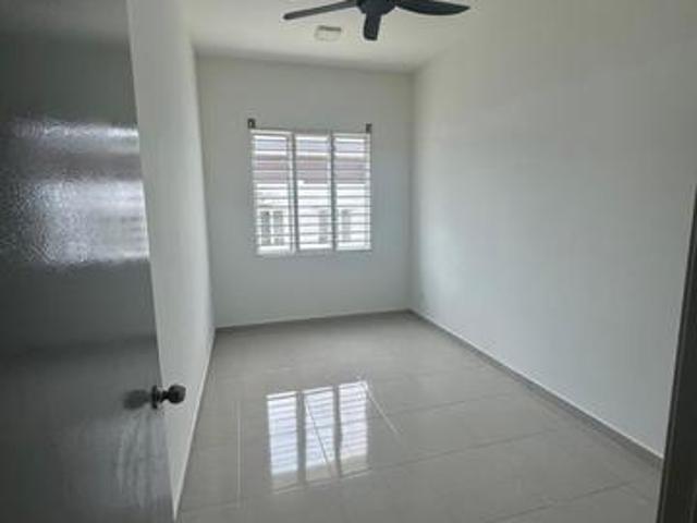 SUPER DEAL Good Condition Double StoreyFor Sales Sg Highes