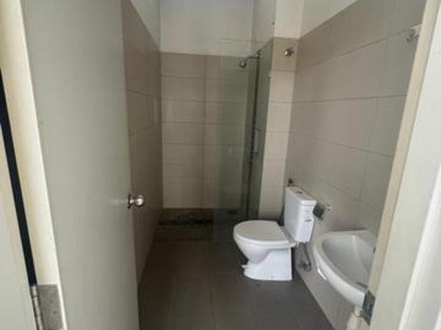 Super Deal Good Condition Unit at Acacia Par For Sale sgHOT ARE