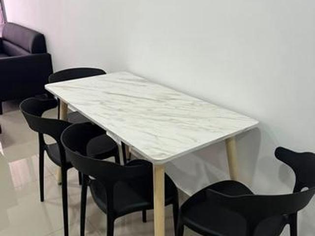 SUPER DEAL Good Condition 168 PARK SELAY For RENT Nice Location