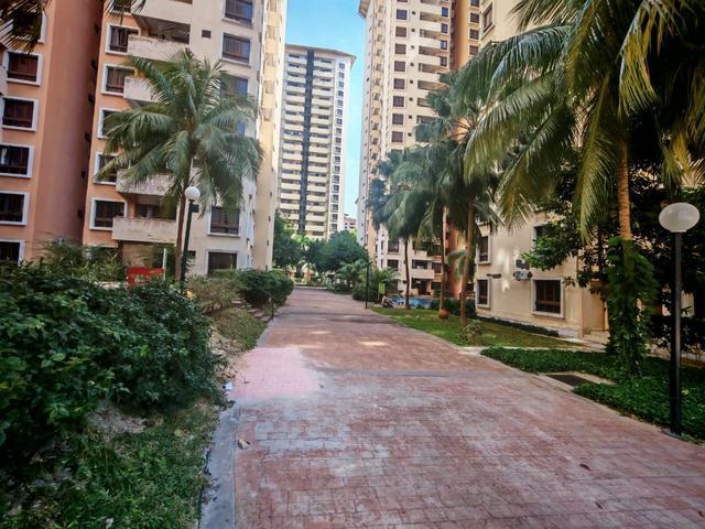 SUPER GOOD DEAL PALM SPRING Near MRT