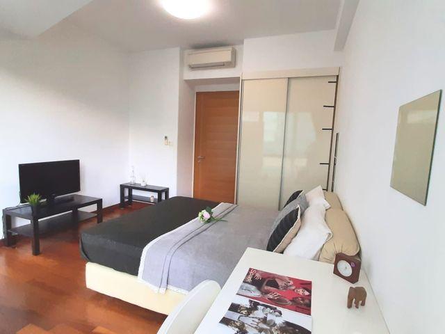 Super High Floor,Full Funrish Queen Room City and MBS view Raffles place MRT