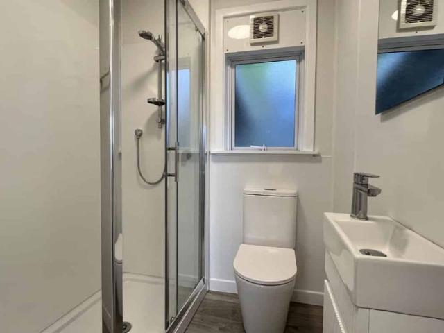 Super location, super spacious newly renovated