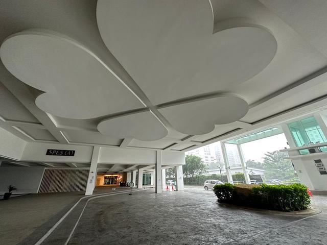 Super Low Density Fully Furnished The Clover Condominium Sungai Ara