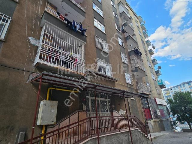 Süper Manzarasıyla! Tesisler Kavşağında Ful Yapılı 3+1 Fırsat Daire