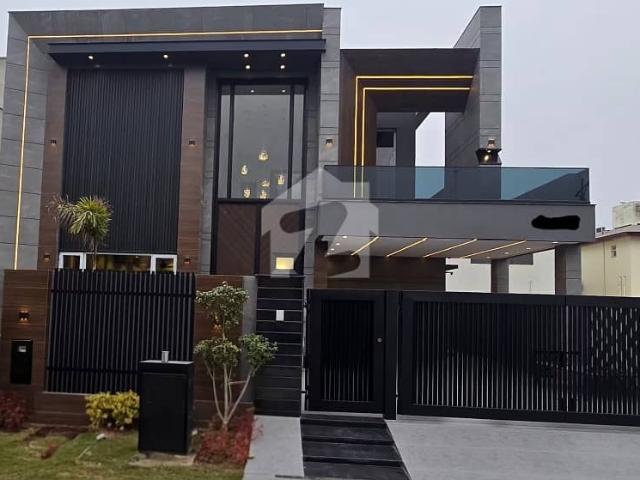 Super Modern Brand New Kanal House For SALE IN PHASE 8 DHA