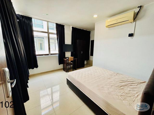 ⚡️SUPER NEAR TRAIN STATION⚡️HOTEL REST & GO SPACIOUS AND COMFORTABLE MASTER ROOM MOVE IN IMMEDIATELY at Bandar Botani
