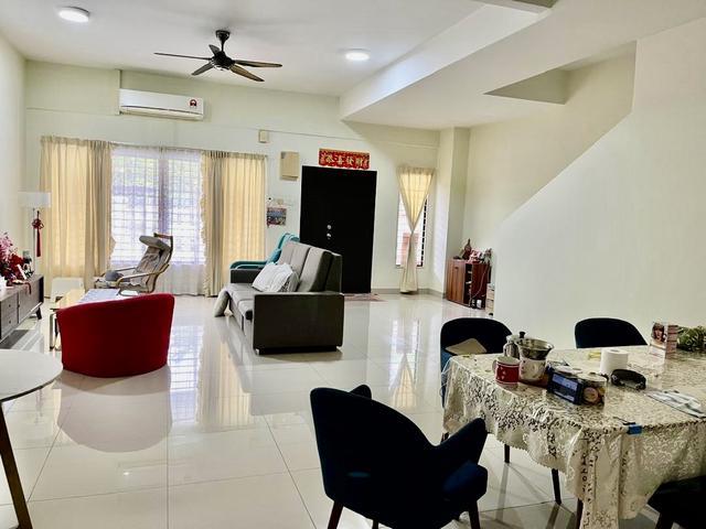 Super Nice Bandar Damai Perdana Terrace House