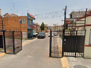 ¡Súper Precio! Casa en Venta en Las Américas, No la Dejes Ir