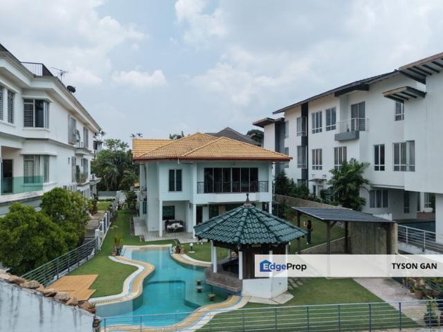 Super Rare Gated Guarded Flat Land Bungalow For Sales!
