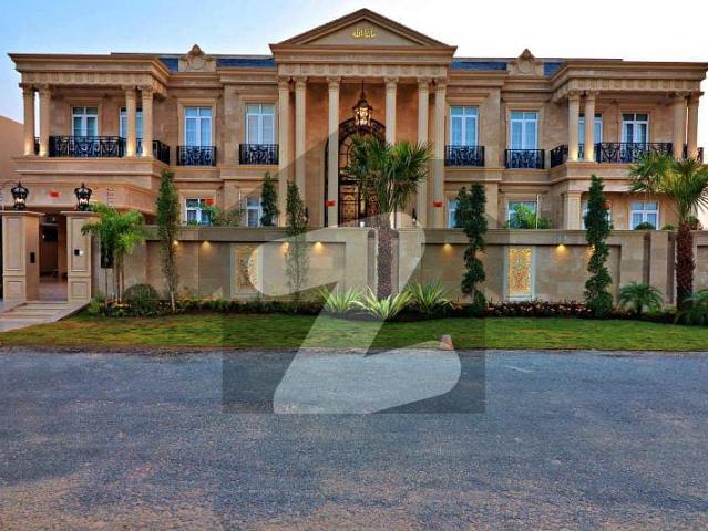 Super royal 2 kanal spainish design house is up for sale near dha raya lahore