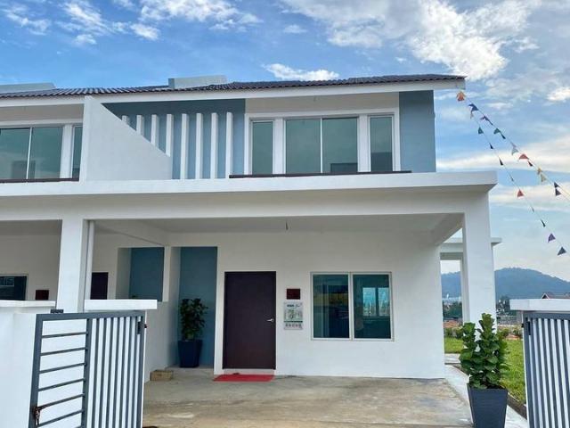 Super Semi D New Renovation! 30x85 Semi D 2 Storey Freehold【KLANG】