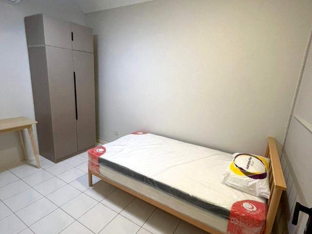 Super single room | fully furnished ready move in