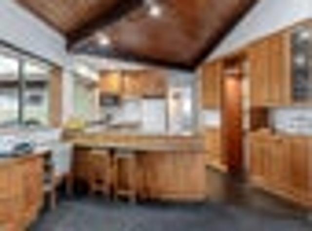 Super sized family living in Hokowhitu