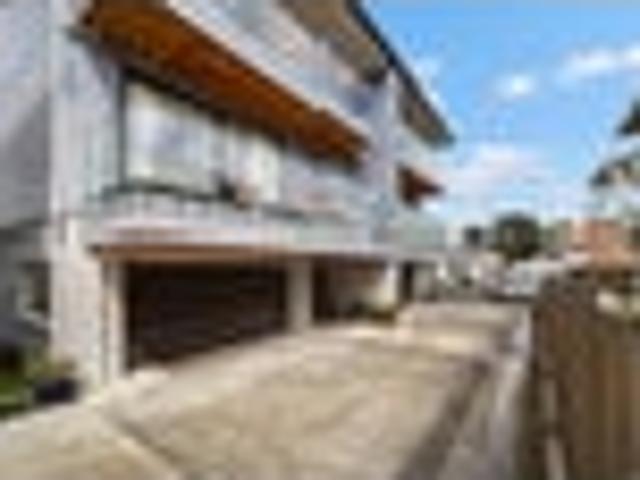 Super Spacious + Master Builder Guarantee GZ!