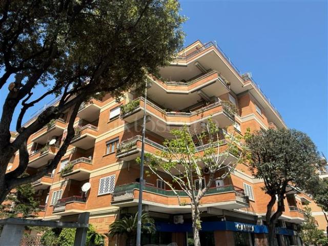 Superattico di 50 mq a Ostia Roma