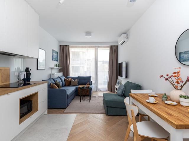 SuperApart Domaniewska apt 53