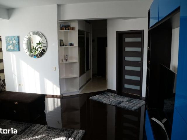 Superb 3 camere zona deosebita str Garlei lac Baneasa