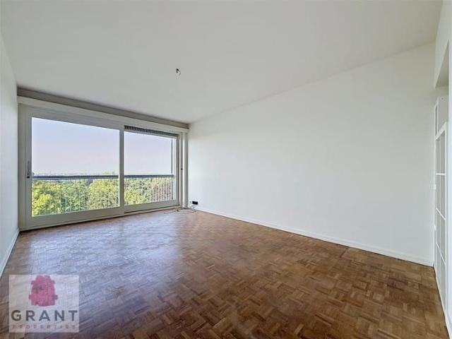 Superb 1 bedroom apartment with superb view