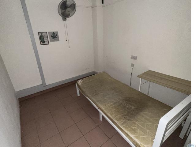 [Superb Comfort | Zero Deposit ] ️ Comfortable Middle Room at Bandar Puchong Jaya ‼️