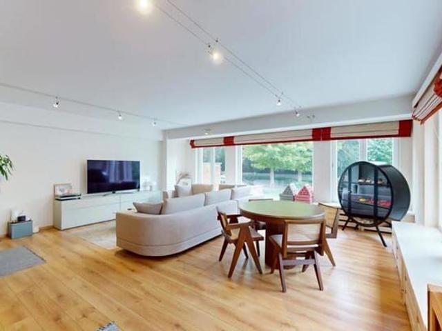 SUPERB CONDITION CHANT D'OISEAU PARKING GARAGE TERRACE