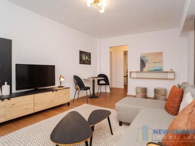 Superb! Apartament 3 camere de inchiriat Centru Civic Iasi