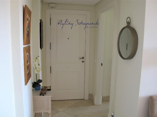Superb apartment for rent in the pretigious Sotogrande Marina. Apartment for rent Sotogrande