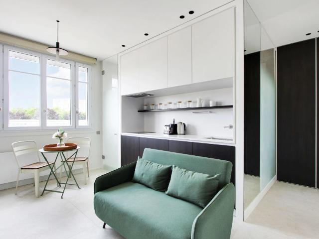 Superb flat located in a new building, very functional Paris Amsterdam Apartments for Rent