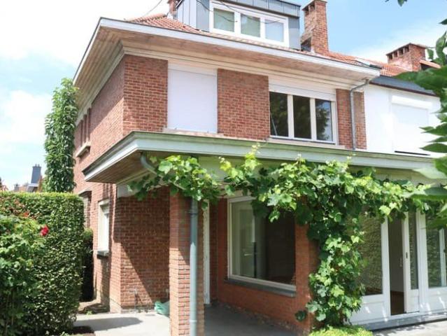 Superb semi detached house near St. Alix