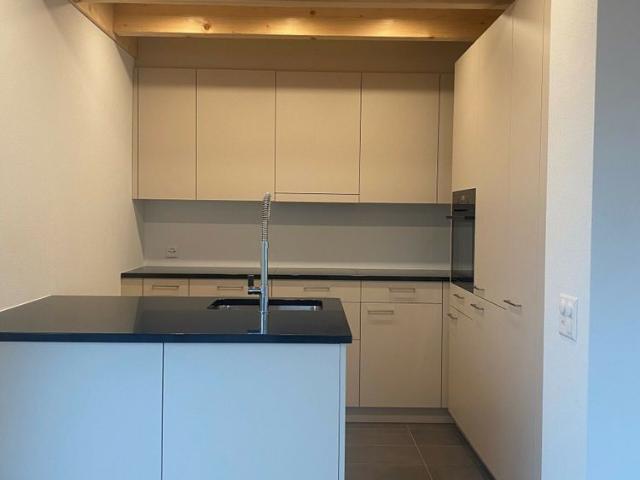 Single family house with 6.5 rooms for rent in Léchelles 130 m²