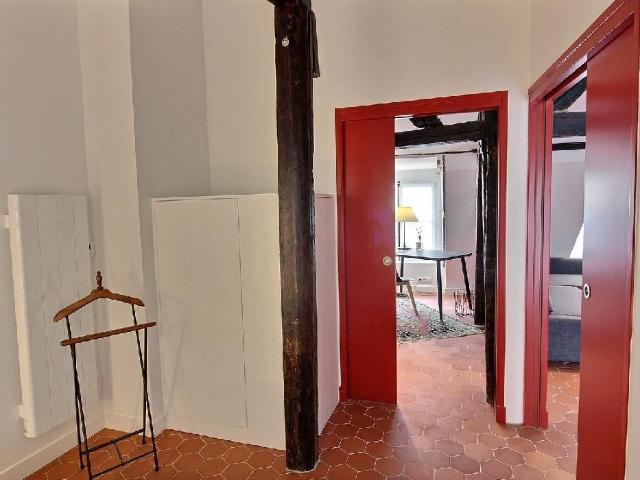 Superb two bedroom flat with sofa bed in the heart of paris, Paris Amsterdam Apartments for Rent