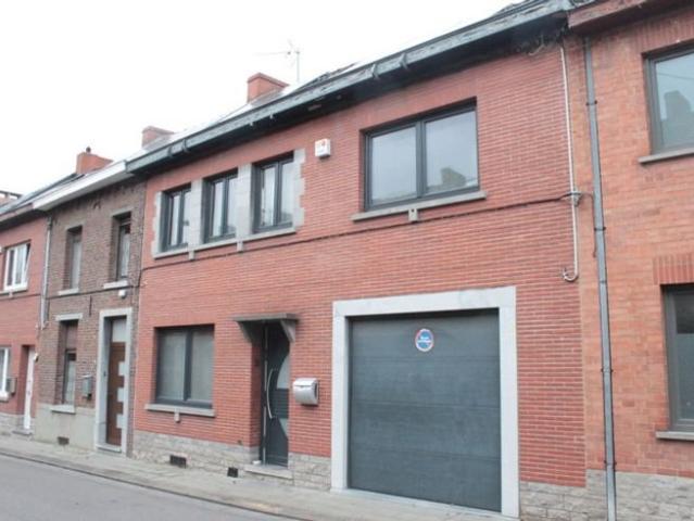Superbe maison 5 chambres avec terrasse jardin et garage