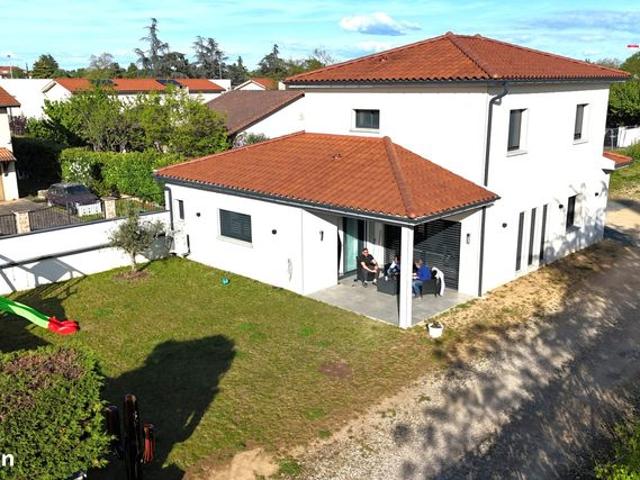 Superbe maison au cœur de Chassieu