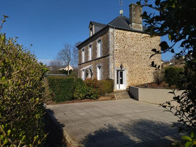 Superbe maison bourgeoise à Lassay les Châteaux 133m² Lassay les Châteaux