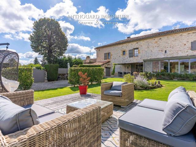 Superbe maison bourgeoise, parc et piscine 375m² Monpazier