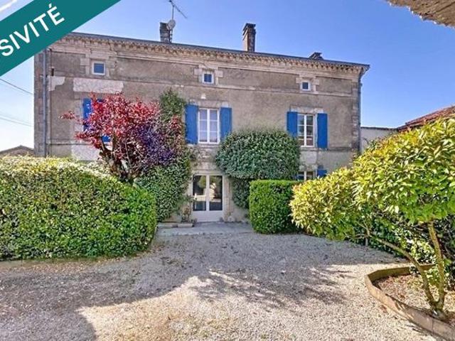 Superbe maison Charentaise